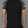 T-shirt sportif orné d’un imprimé, conçu dans un tissu léger et respirant, parfait pour le running et toutes vos activités en plein air.
