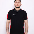 Polo Demi-Manche ARES – Coton Piqué  Classique et respirant, ce polo demi-manche en coton piqué allie élégance et confort. Sa maille texturée assure une bonne aération, idéal pour un look sportif ou casual chic.