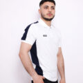 Polo Demi-Manche ARES – Coton Piqué Classique et respirant, ce polo demi-manche en coton piqué allie élégance et confort. Sa maille texturée assure une bonne aération, idéal pour un look sportif ou casual chic.