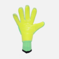ants de gardien de but avec paume en latex haute adhérence pour un contrôle optimal du ballon. Textile respirant, coupe ergonomique et manchette élastique pour un maintien confortable. Idéals pour l’entraînement et les matchs.