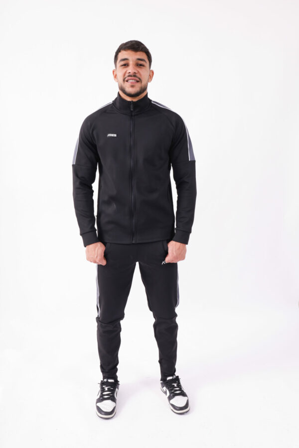 Survêtement Homme Ares – Confort & Style Sportwear Survêtement Homme Ares – Confort & Style Sportwear